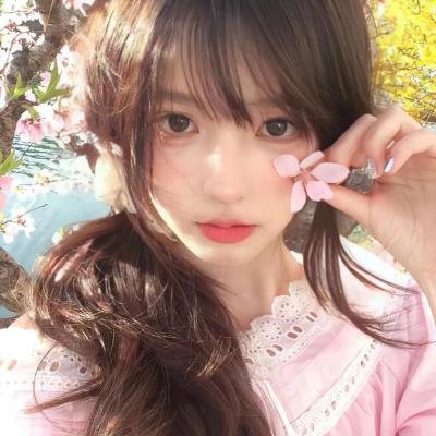 艾曼妞与罗丽妲
